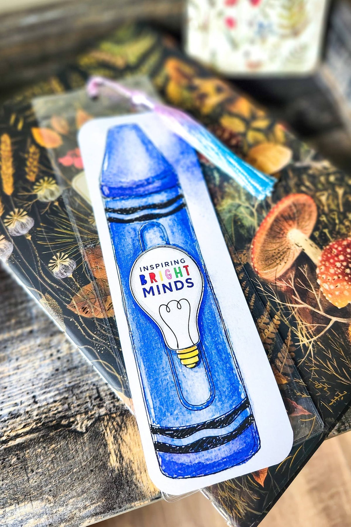 💡 Inspiring Bright Minds📚