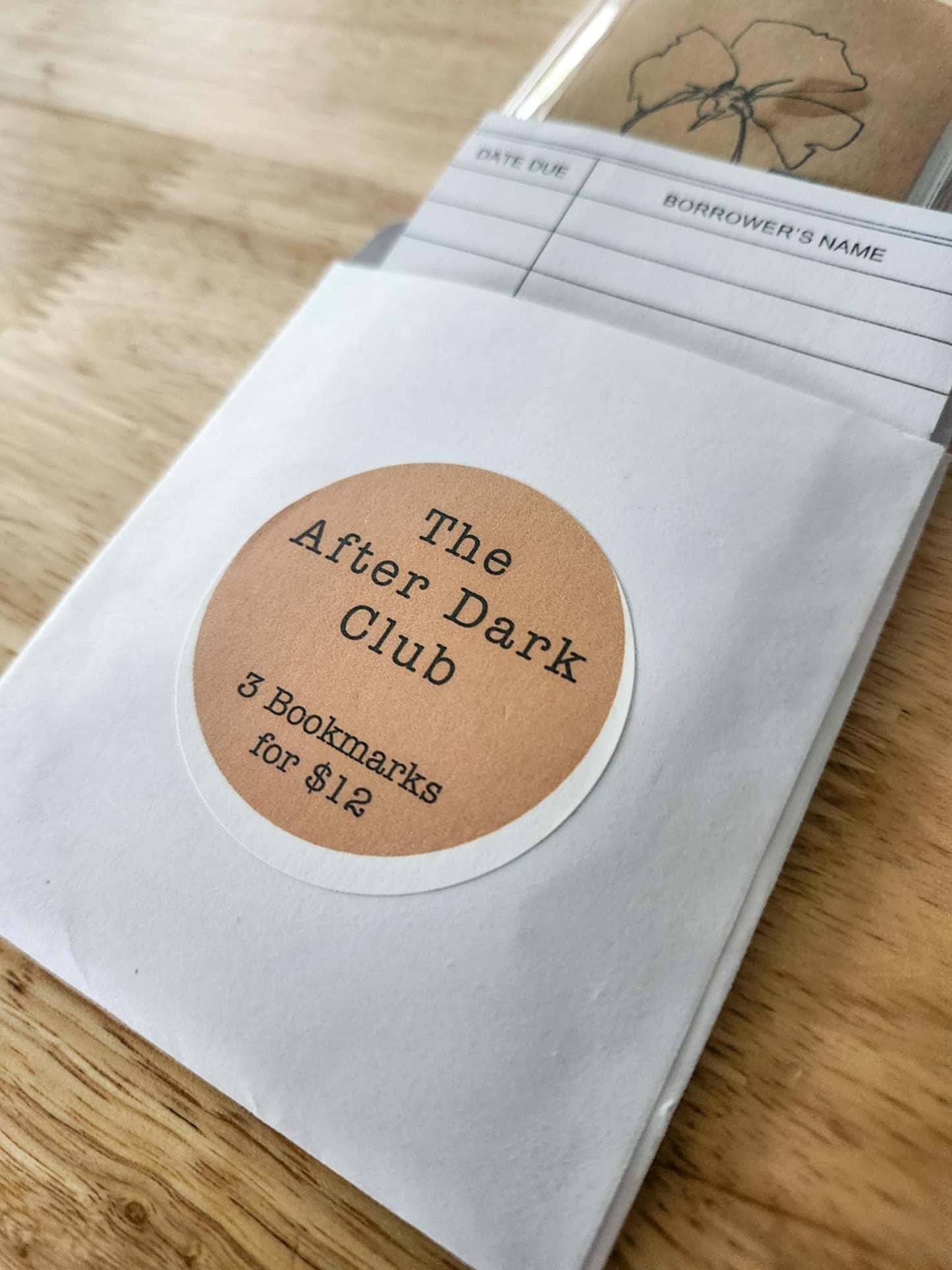 🌙 The After Dark Club - 3 Bookmarks