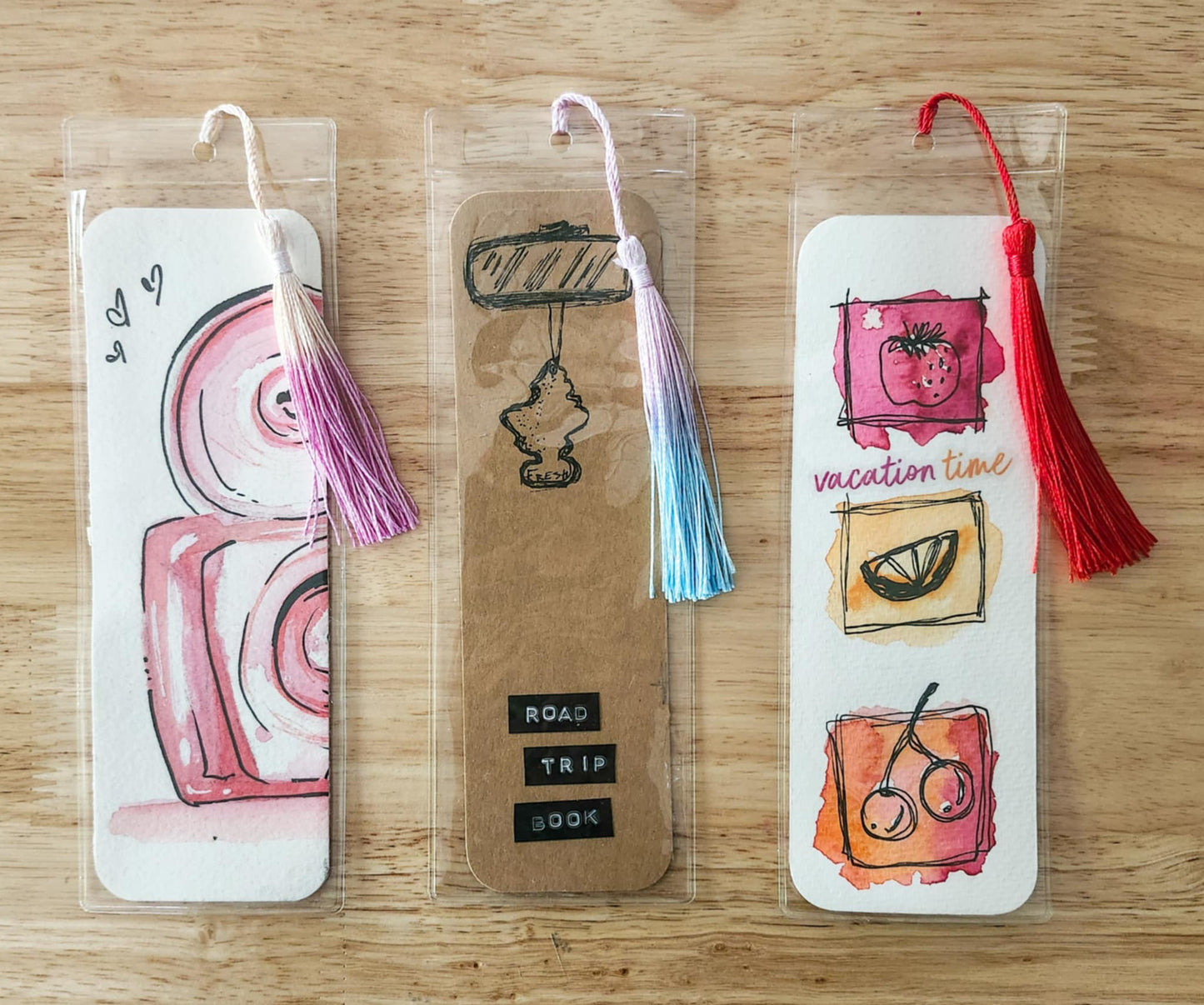 🌴The Out of Office Club - 3 Bookmarks